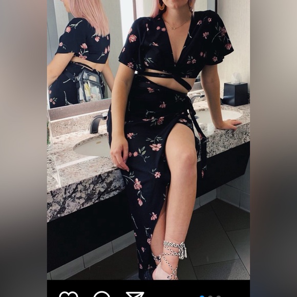 TOBI • two piece floral maxi dress - Picture 2 of 7